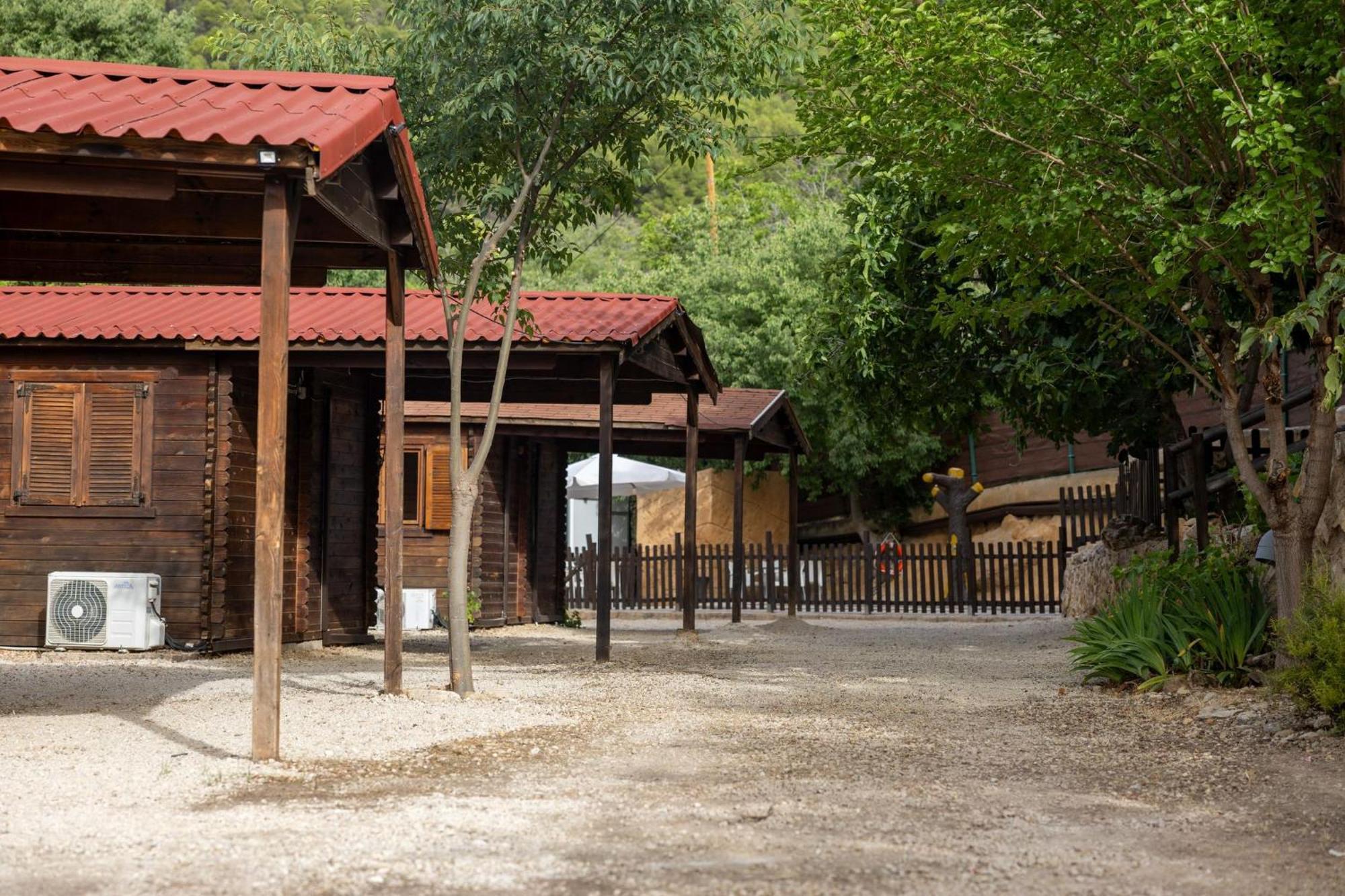 Cabanas Rurales - Las Taneas Yeste Kültér fotó