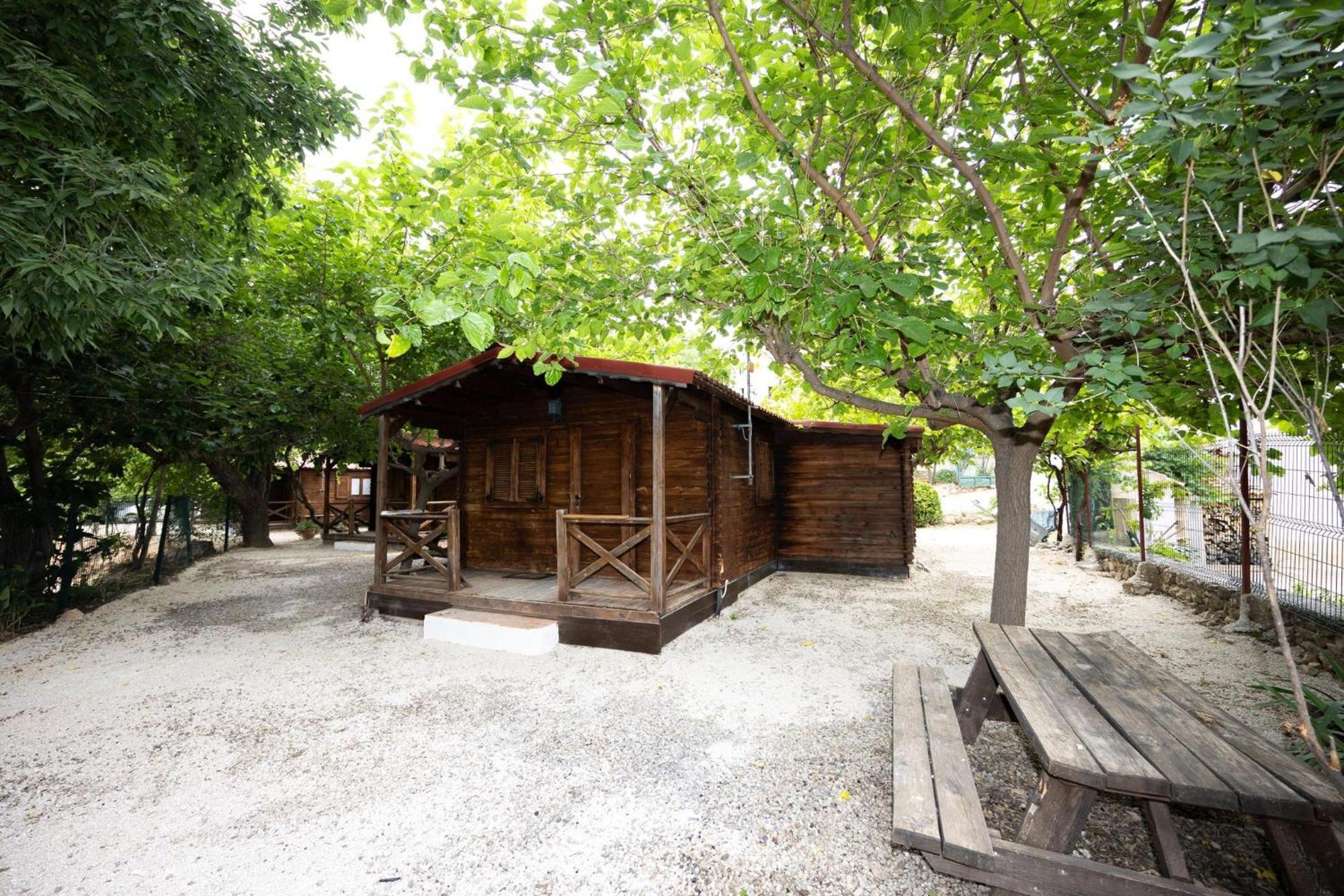 Cabanas Rurales - Las Taneas Yeste Kültér fotó